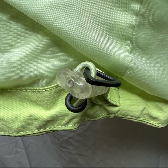 Women’s Columbia Windbreaker - Picture 7 of 10